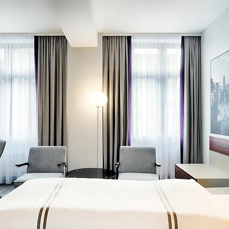Premier Inn Koln City Mediapark Exterior photo