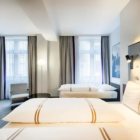 Premier Inn Koln City Mediapark Exterior photo