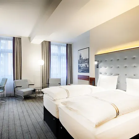 Premier Inn Koln City Mediapark Exterior photo