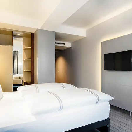Premier Inn Koln City Mediapark Exterior photo