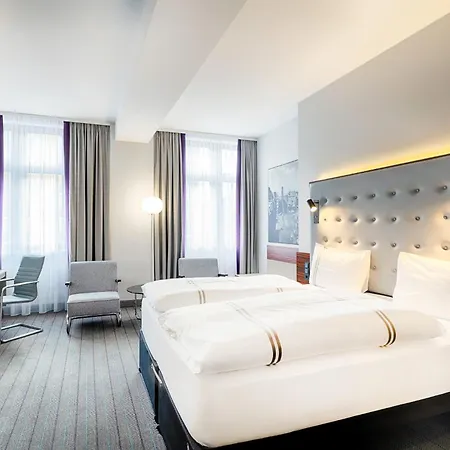 Premier Inn Koln City Mediapark Exterior photo