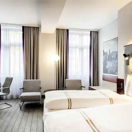 Premier Inn Koln City Mediapark Exterior photo