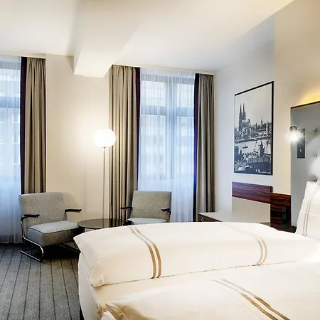 Premier Inn Koln City Mediapark Exterior photo