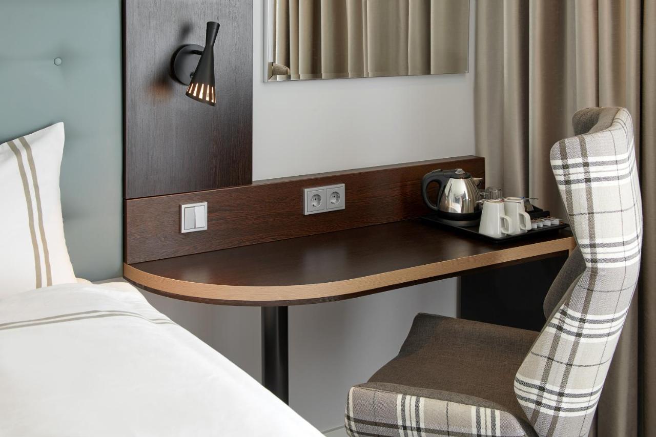 Azimut Hotel