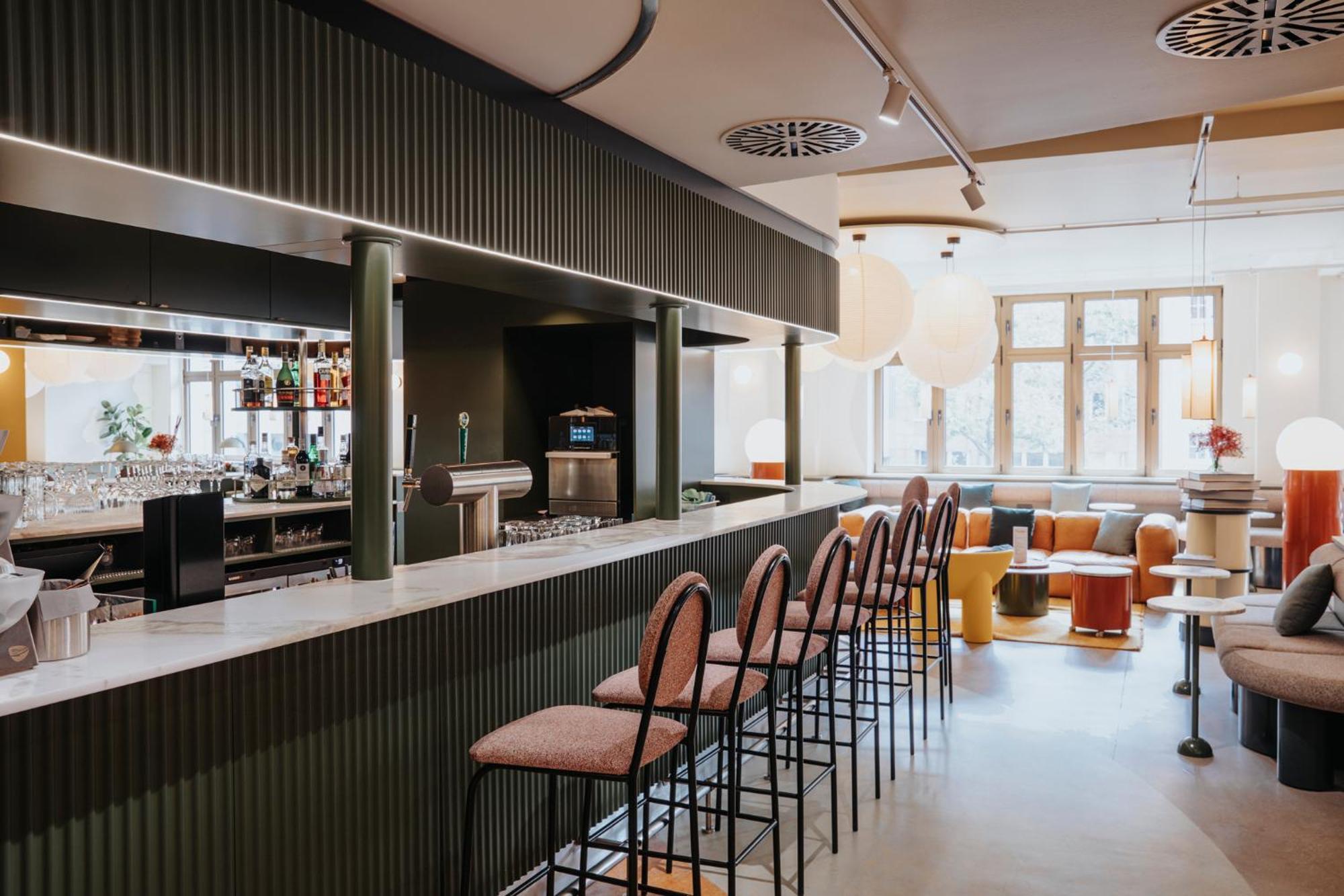 Azimut Hotel