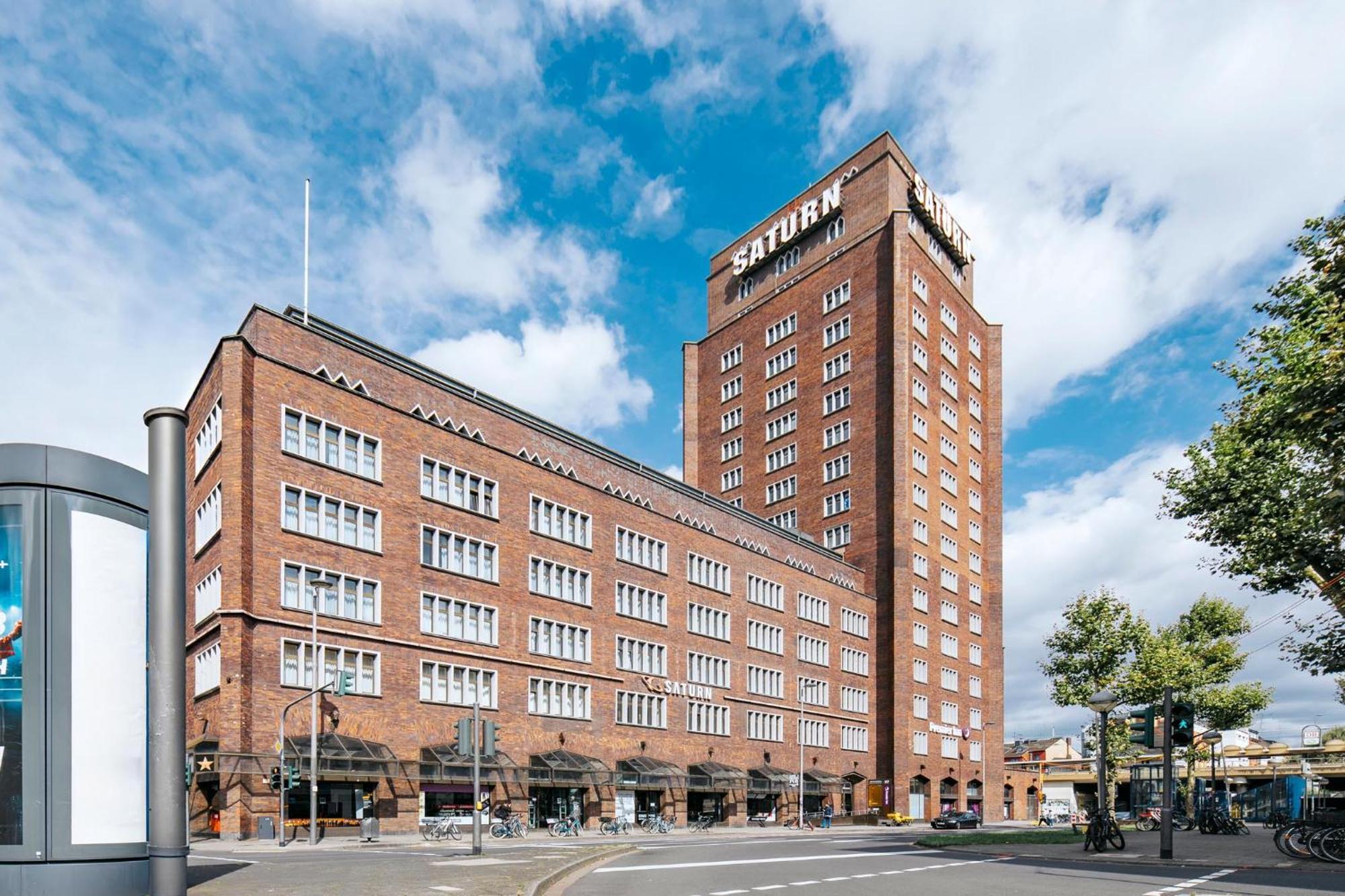 Hotel Premier Mediapark 3*